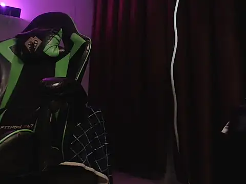 Snapshot of Ale_Mineiro chatting on 03.13.26 Ale Mineiro online show from 03.13.26