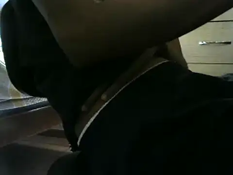 Snapshot of RenziTatte chatting on 12.11.24 RenziTatte online show from 12.11.24