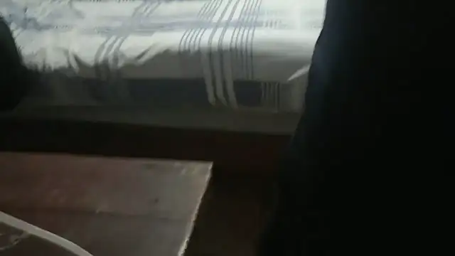 Snapshot of RenziTatte chatting on 03.12.25 RenziTatte online show from 03.12.25