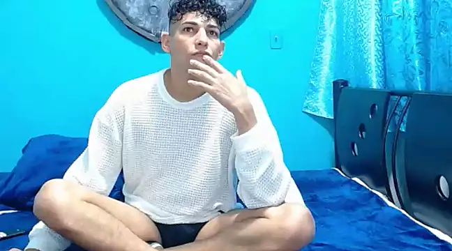 Snapshot of Dirtymatthew chatting on 02.01.25 Dirtymatthew online show from 02.01.25