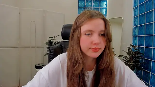 Snapshot of MaryannSoftt chatting on 03.12.25 MaryannSoftt online show from 03.12.25