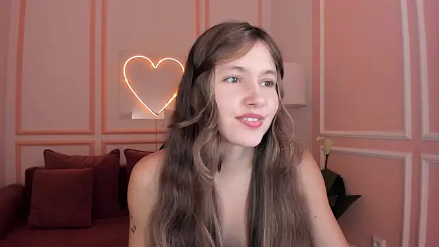 Snapshot of MaryannSoftt chatting on 09.19.25 MaryannSoftt online show from 09.19.25