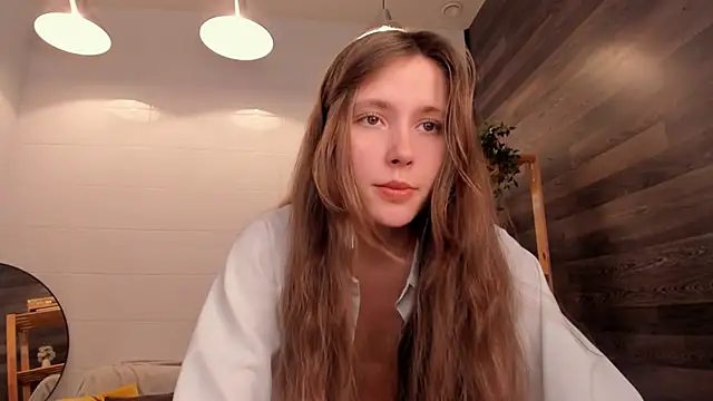 Snapshot of MaryannSoftt chatting on 09.29.25 MaryannSoftt online show from 09.29.25