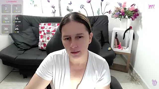 victoria jones online show from 05.02.26