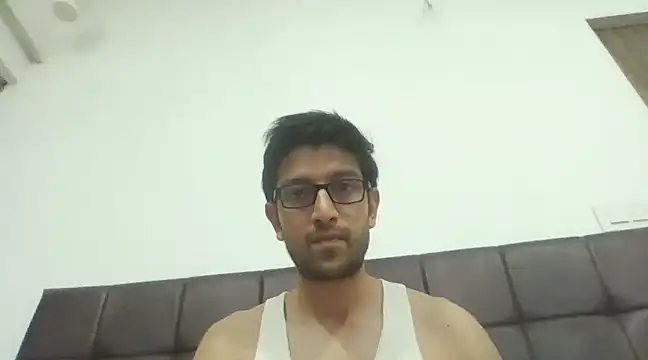Snapshot of arjun_077 chatting on 12.22.24 arjun 077 online show from 12.22.24