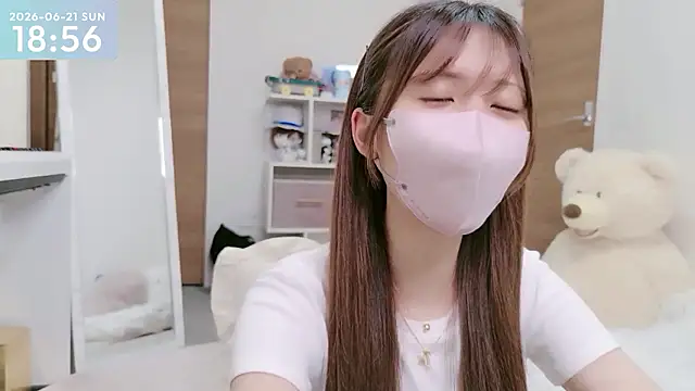 Snapshot of -SHINON- chatting on 06.21.26 -SHINON- online show from 06.21.26