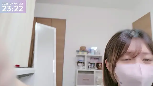 Snapshot of -SHINON- chatting on 07.04.26 -SHINON- online show from 07.04.26