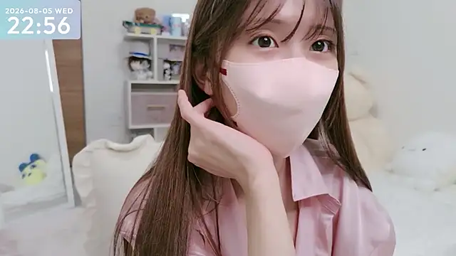 Snapshot of -SHINON- chatting on 08.05.26 -SHINON- online show from 08.05.26