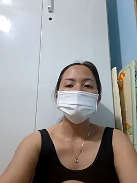 Baby-sexytits18 online show from 03.12.25