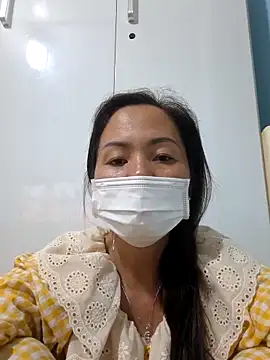 Baby-sexytits18 online show from 03.12.25