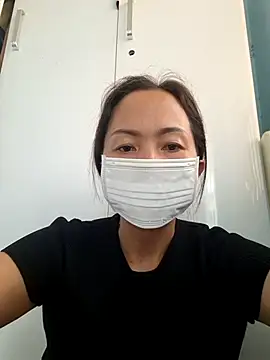 Baby-sexytits18 online show from 03.14.25