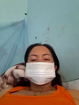 Baby-sexytits18 online show from 03.17.25