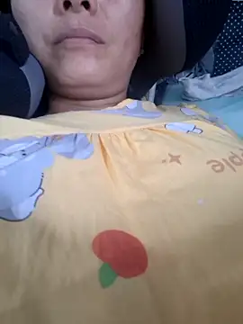 Baby-sexytits18 online show from 10.05.25