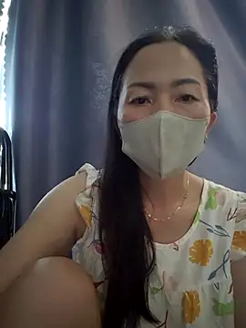 Baby-sexytits18 online show from 10.13.25