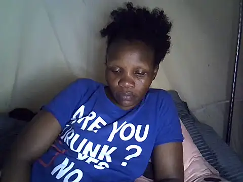 Snapshot of Sweet_serah chatting on 06.28.26 Sweet serah online show from 06.28.26