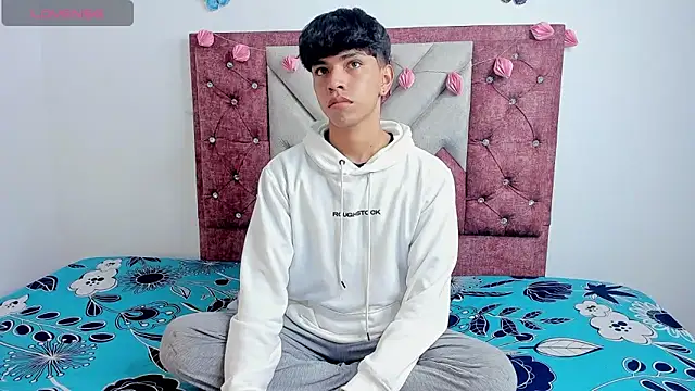 Santy carrington online show from 03.15.25