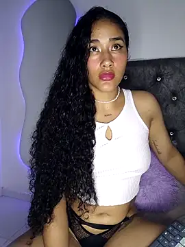 Snapshot of jaderossxx chatting on 02.21.26 jaderossxx online show from 02.21.26