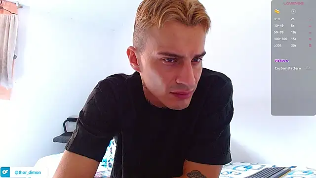 Snapshot of bray_hotboy777 chatting on 02.25.26 bray hotboy777 online show from 02.25.26