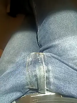 Snapshot of franko1987 chatting on 01.05.25 franko1987 online show from 01.05.25