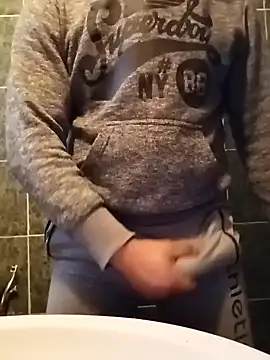 Snapshot of franko1987 chatting on 01.12.25 franko1987 online show from 01.12.25