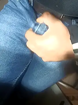 Snapshot of franko1987 chatting on 02.24.25 franko1987 online show from 02.24.25