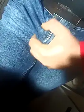 Snapshot of franko1987 chatting on 02.26.25 franko1987 online show from 02.26.25