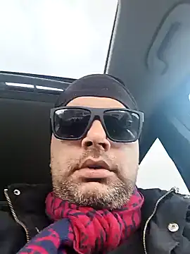 Snapshot of franko1987 chatting on 03.14.25 franko1987 online show from 03.14.25