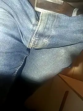 Snapshot of franko1987 chatting on 03.23.25 franko1987 online show from 03.23.25