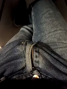 Snapshot of franko1987 chatting on 12.03.25 franko1987 online show from 12.03.25