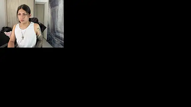 Snapshot of gabriel__manson chatting on 11.17.25 gabriel manson online show from 11.17.25