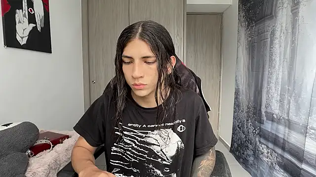 Snapshot of gabriel__manson chatting on 02.08.26 gabriel manson online show from 02.08.26