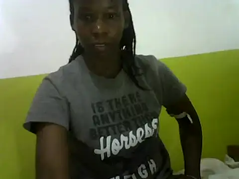 Snapshot of Claris2 chatting on 03.02.25 Claris2 online show from 03.02.25