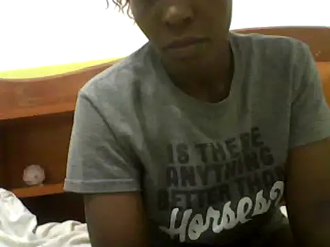 Snapshot of Claris2 chatting on 03.22.25 Claris2 online show from 03.22.25