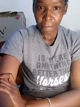 Snapshot of Claris2 chatting on 02.23.26 Claris2 online show from 02.23.26