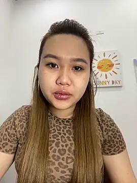 Odette68 online show from 11.28.25