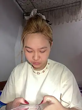 Odette68 online show from 04.23.26