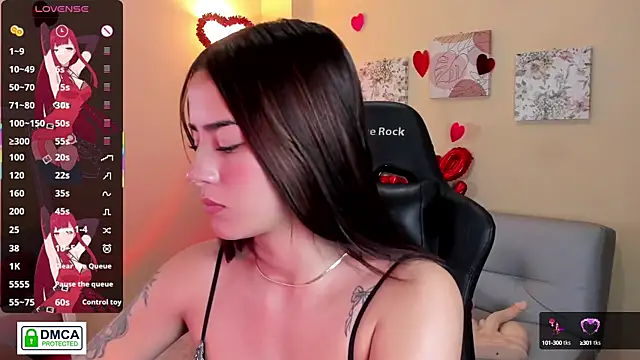 Snapshot of Veronica_isaza__ chatting on 02.23.25 Veronica isaza online show from 02.23.25