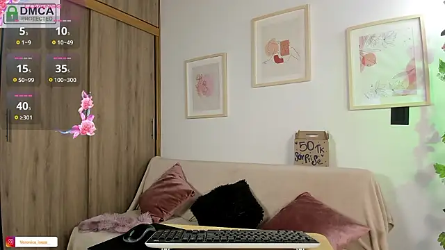 Snapshot of Veronica_isaza__ chatting on 03.10.26 Veronica isaza online show from 03.10.26