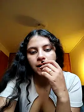 Ivanna Bruner online show from 01.09.25