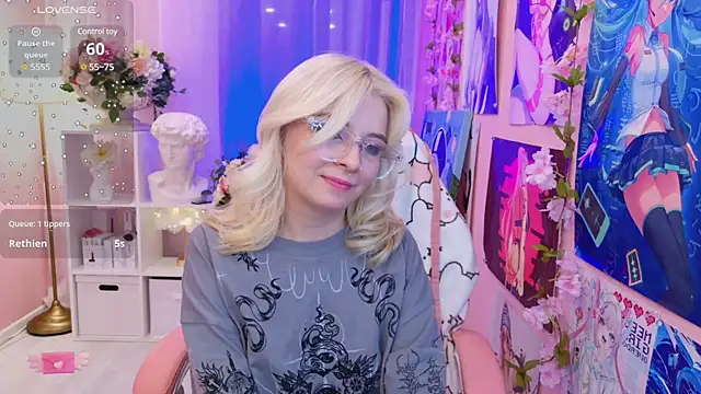 Coconut Mia online show from 02.16.25