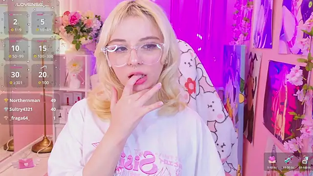 Coconut Mia online show from 03.05.25