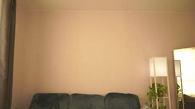 Snapshot of Victoria1Love chatting on 02.08.25 Victoria1Love online show from 02.08.25