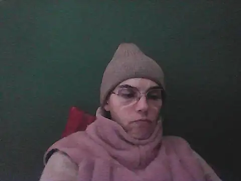 Snapshot of Musical__fantasy chatting on 10.15.25 Musical fantasy online show from 10.15.25