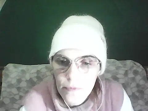 Snapshot of Musical__fantasy chatting on 11.22.25 Musical fantasy online show from 11.22.25