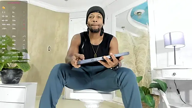 Snapshot of RicoBrown777_ chatting on 05.08.26 RicoBrown777 online show from 05.08.26