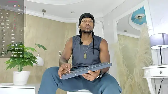 Snapshot of RicoBrown777_ chatting on 05.27.26 RicoBrown777 online show from 05.27.26