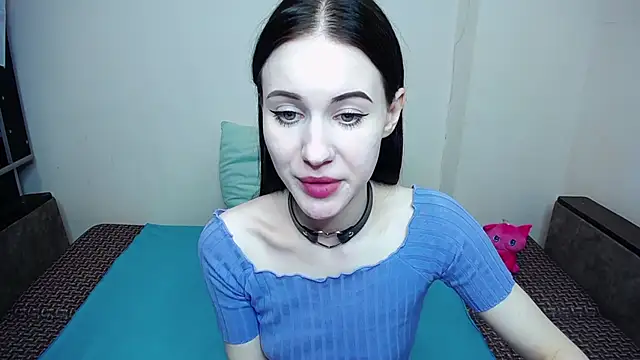 Olivia Graceee online show from 03.20.26