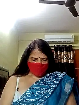Snapshot of IndianAngle chatting on 12.20.24 IndianAngle online show from 12.20.24