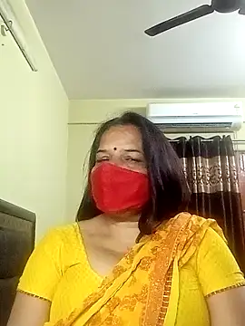 Snapshot of IndianAngle chatting on 12.26.24 IndianAngle online show from 12.26.24