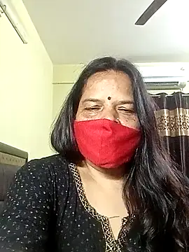 Snapshot of IndianAngle chatting on 01.07.25 IndianAngle online show from 01.07.25